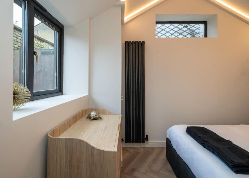 Chic Cotswold Tiny Home - Oddity House Blockley Ngoại thất bức ảnh